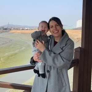 Meet your Posher, Lucy